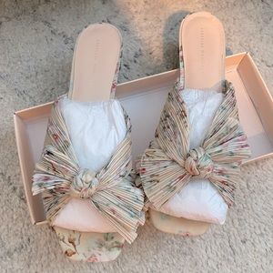 Loeffler Randall Daphne Flats